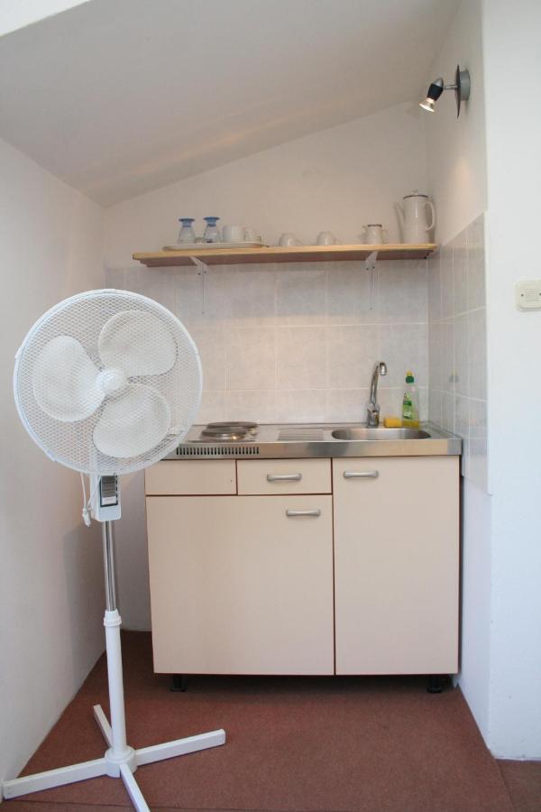 Apartments By The Sea Trpanj, Peljesac - 257 エクステリア 写真